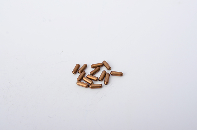 2.5x7.5铜长珠